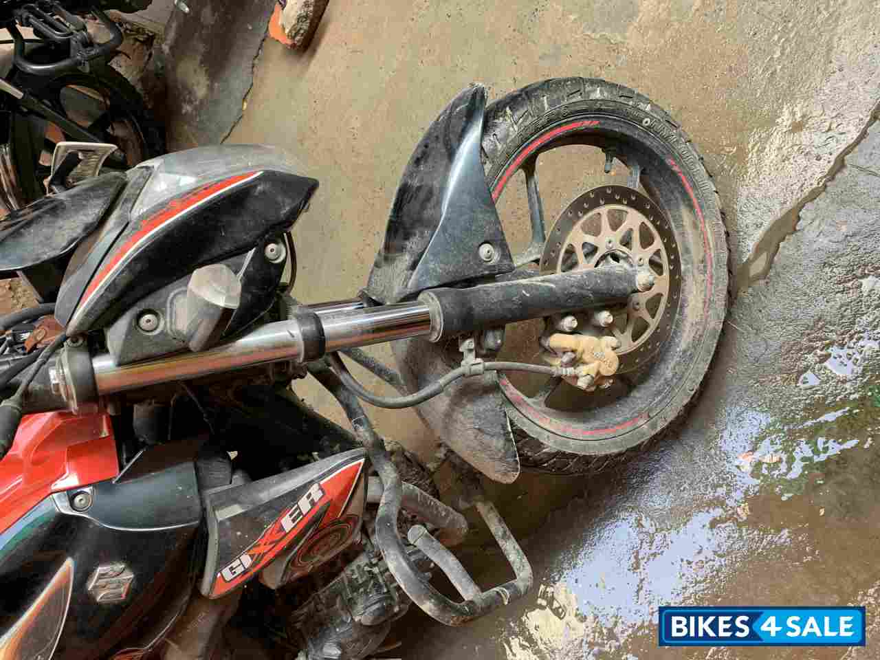 Black And Orange Suzuki Gixxer SP