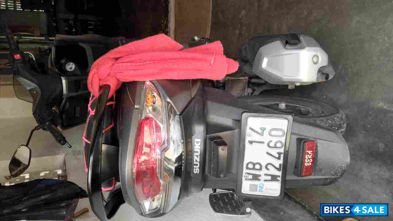 Mat Grey Suzuki Burgman Street BS6