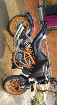 KTM Duke 390 ABS