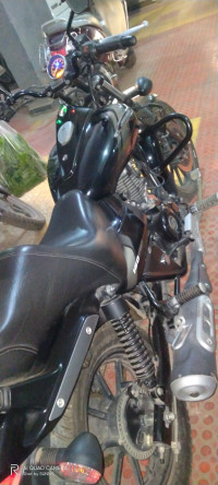 Bajaj Avenger Street 160
