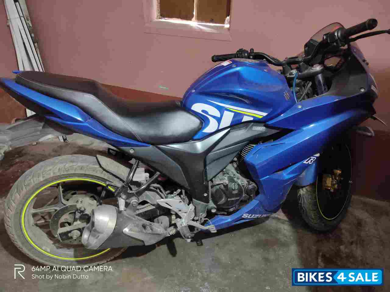 Suzuki Gixxer SF Fi