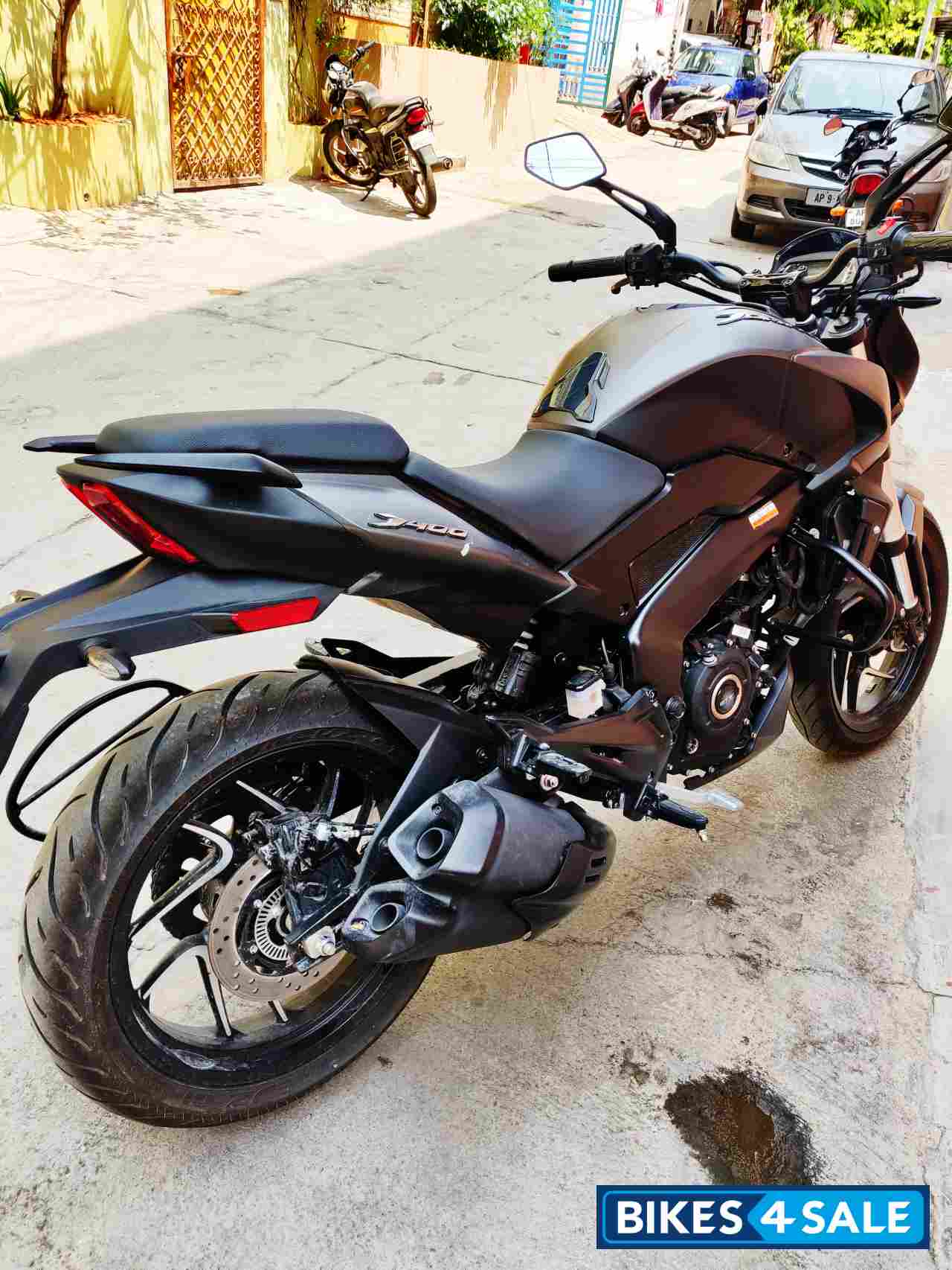 Bajaj Dominar 400 ABS BS6