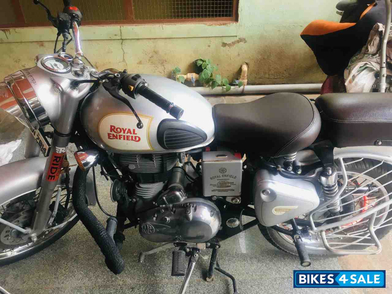 Silver Royal Enfield Classic 350