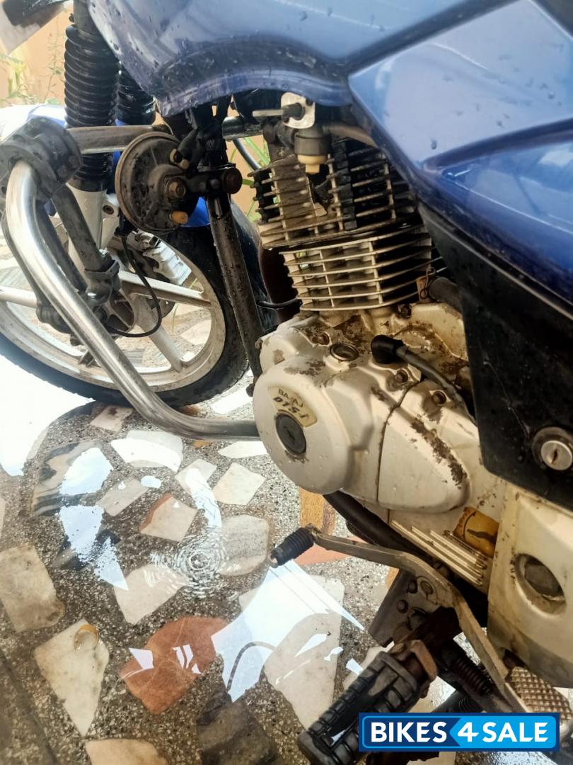 Blue Bajaj Pulsar 150 DTSi Blue Bajaj Pulsar 150 DTSi