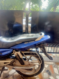 Blue Bajaj Pulsar 150 DTSi
