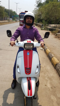 Vespa Racing Sixties 125 2021 Model