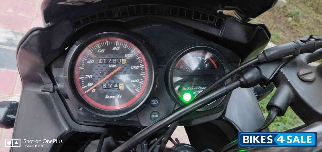 Black Honda CBF Stunner