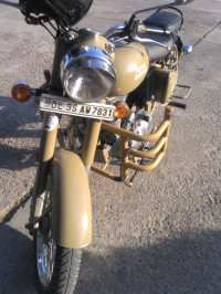 Royal Enfield Classic Desert Storm
