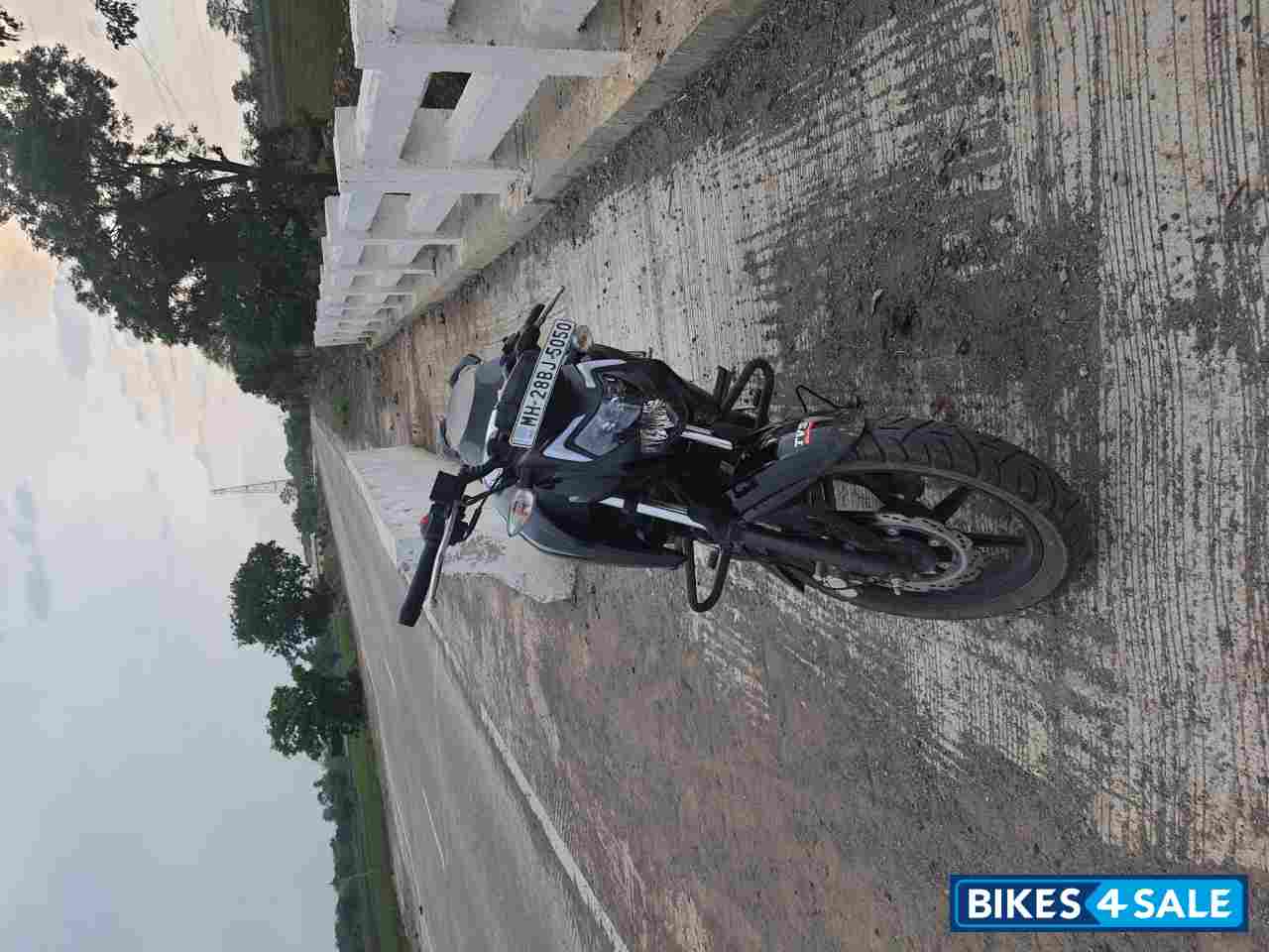 TVS Apache RTR 160 4V BS6