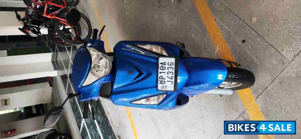 Metallic Blue Suzuki Swish
