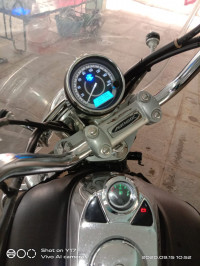 Bajaj Avenger Cruise 220