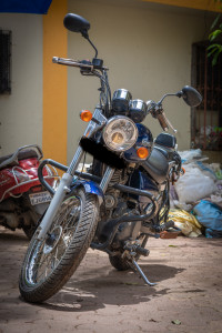 Marine Blue Royal Enfield Thunderbird 500