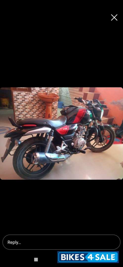 Bajaj V15