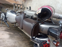 Royal Enfield Classic 350 Dual Channel BS6