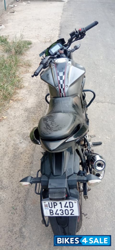 Dual Tone Grey/black Suzuki Gixxer SP