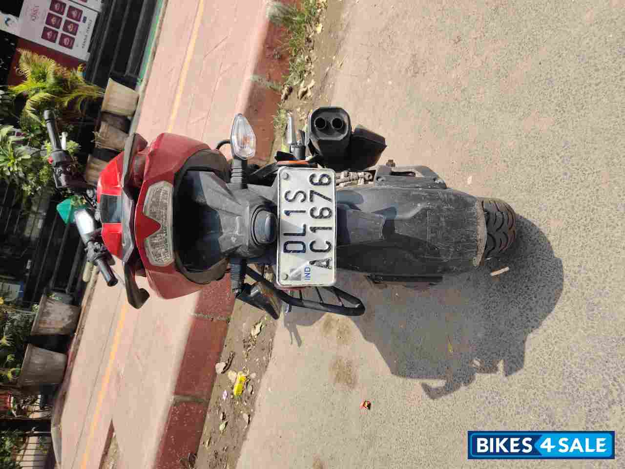 TVS Apache RTR 200 4V