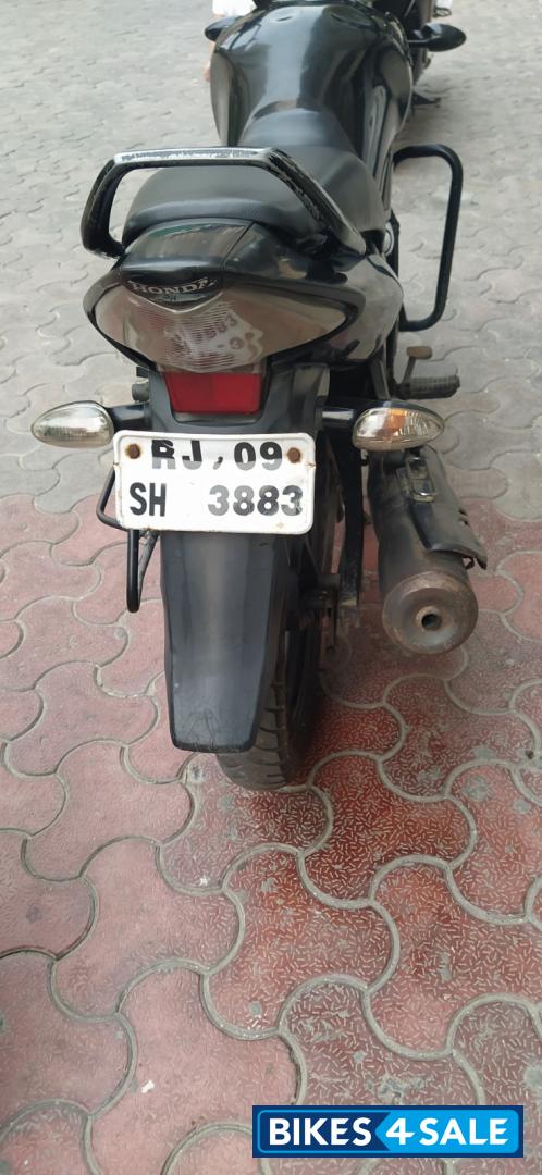 Black Honda CB Unicorn