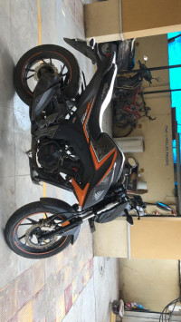 Honda CB Hornet 160R