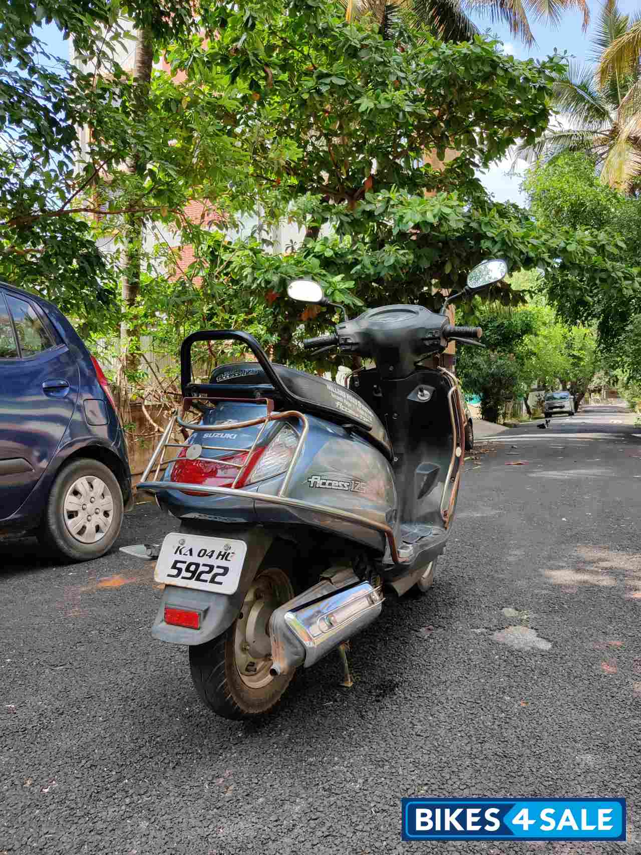 Grey Suzuki Access 125