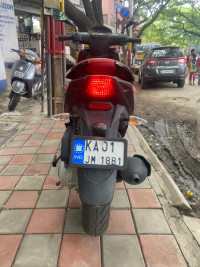 Red And Black Aprilia SR 160 Std ABS