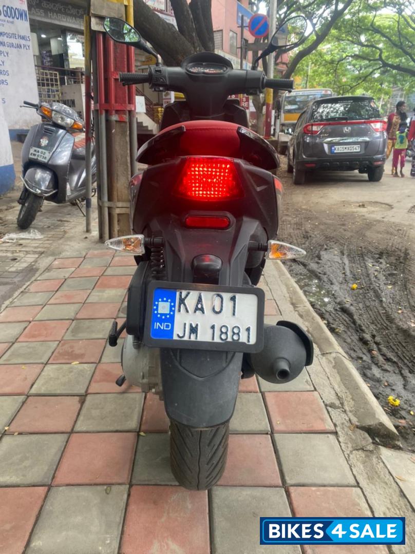 Red And Black Aprilia SR 160 Std ABS