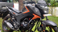 Honda CB Hornet 160R ABS