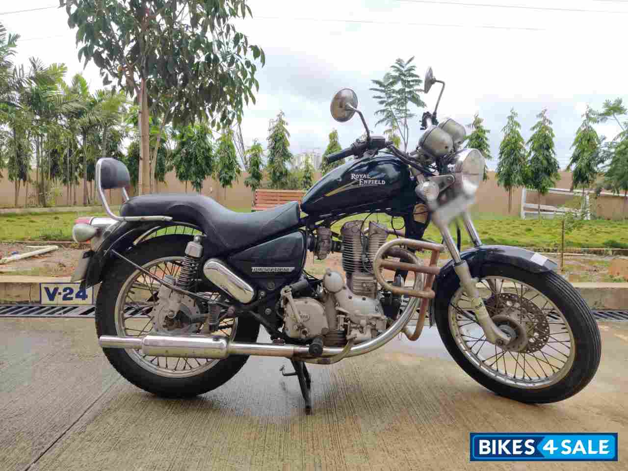 Royal Enfield Thunderbird 350