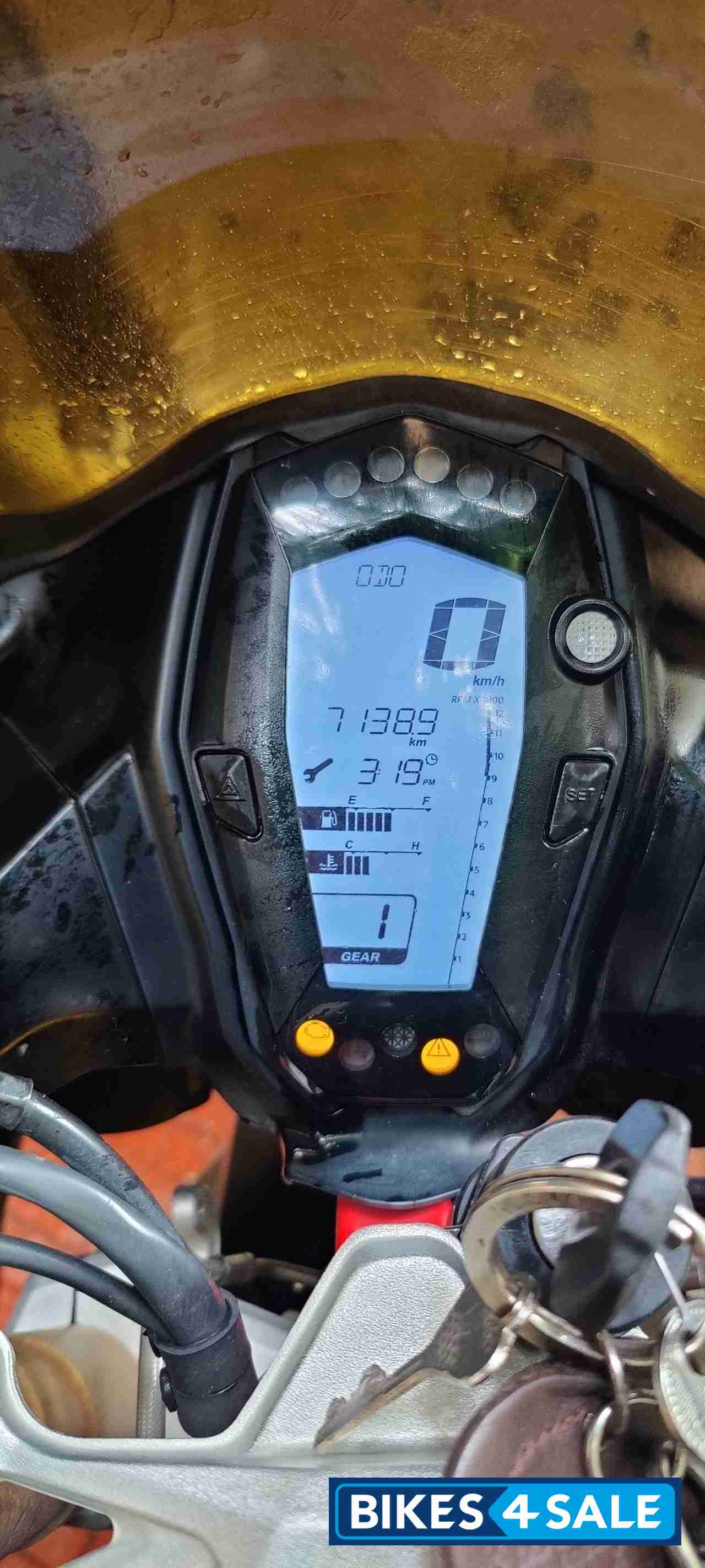 Black TVS Apache RR 310