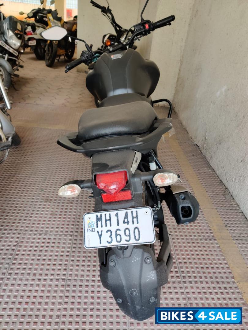 Black Yamaha FZ-S FI V3