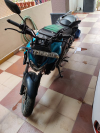 Cyan Blue Yamaha FZ25