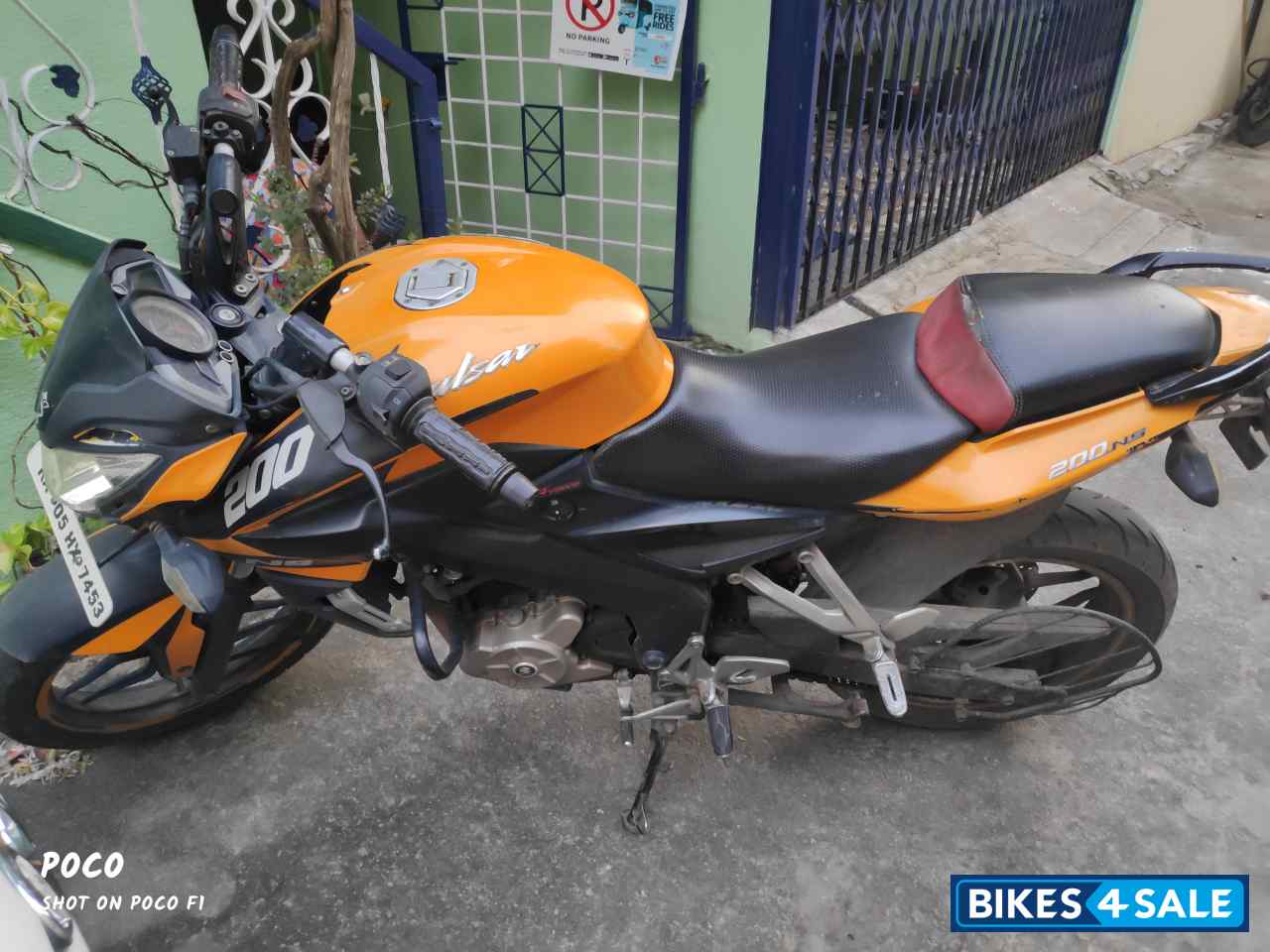 Bajaj Pulsar 200 NS