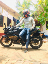 Matte Black Suzuki Gixxer SF 250 BS6
