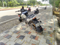 Pearl White TVS Apache RTR 200 4V ABS