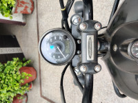 Bajaj Avenger Street 220
