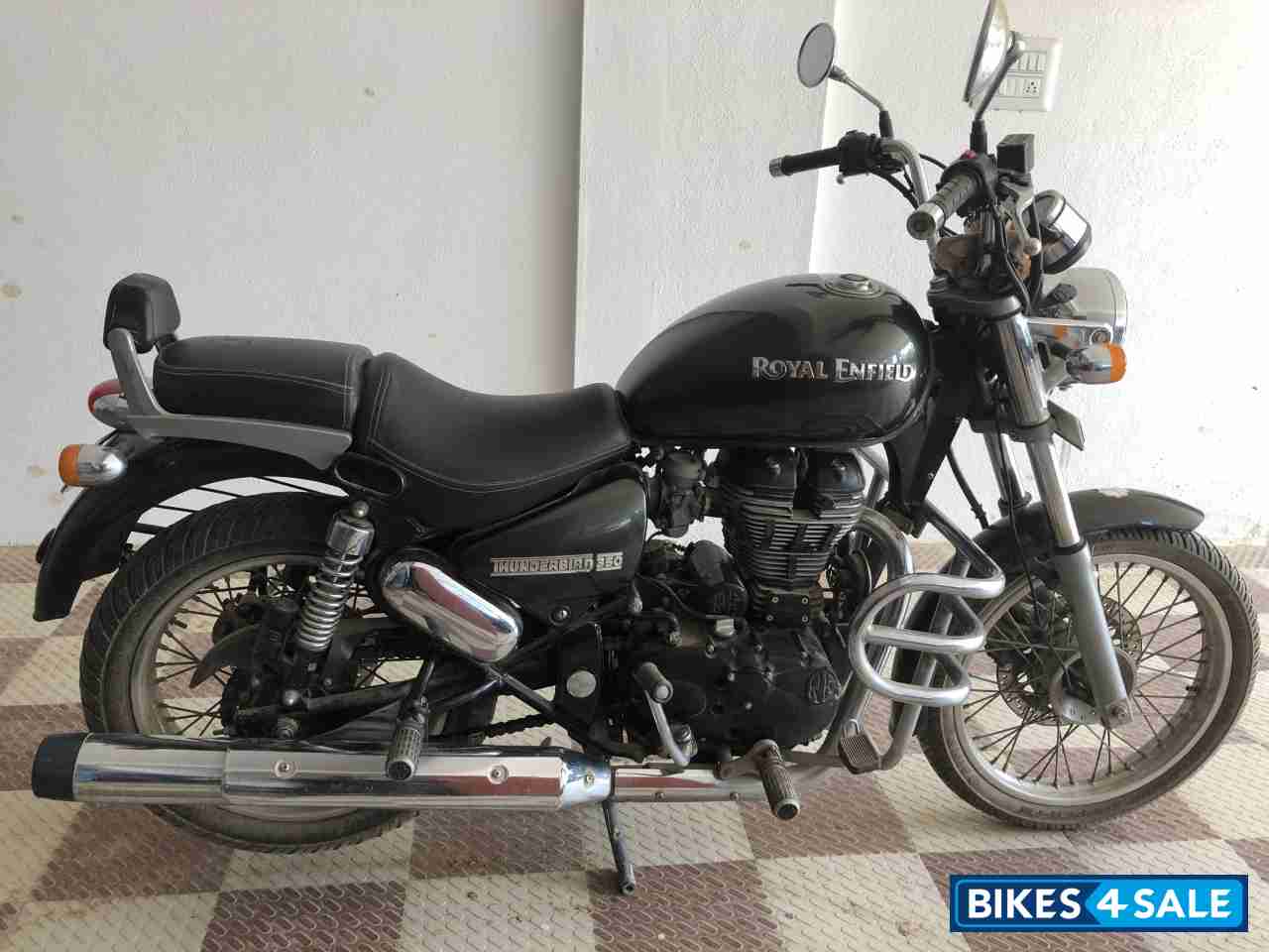 Dark Brown Royal Enfield Thunderbird 350 Dark Brown Royal Enfield Thunderbird 350