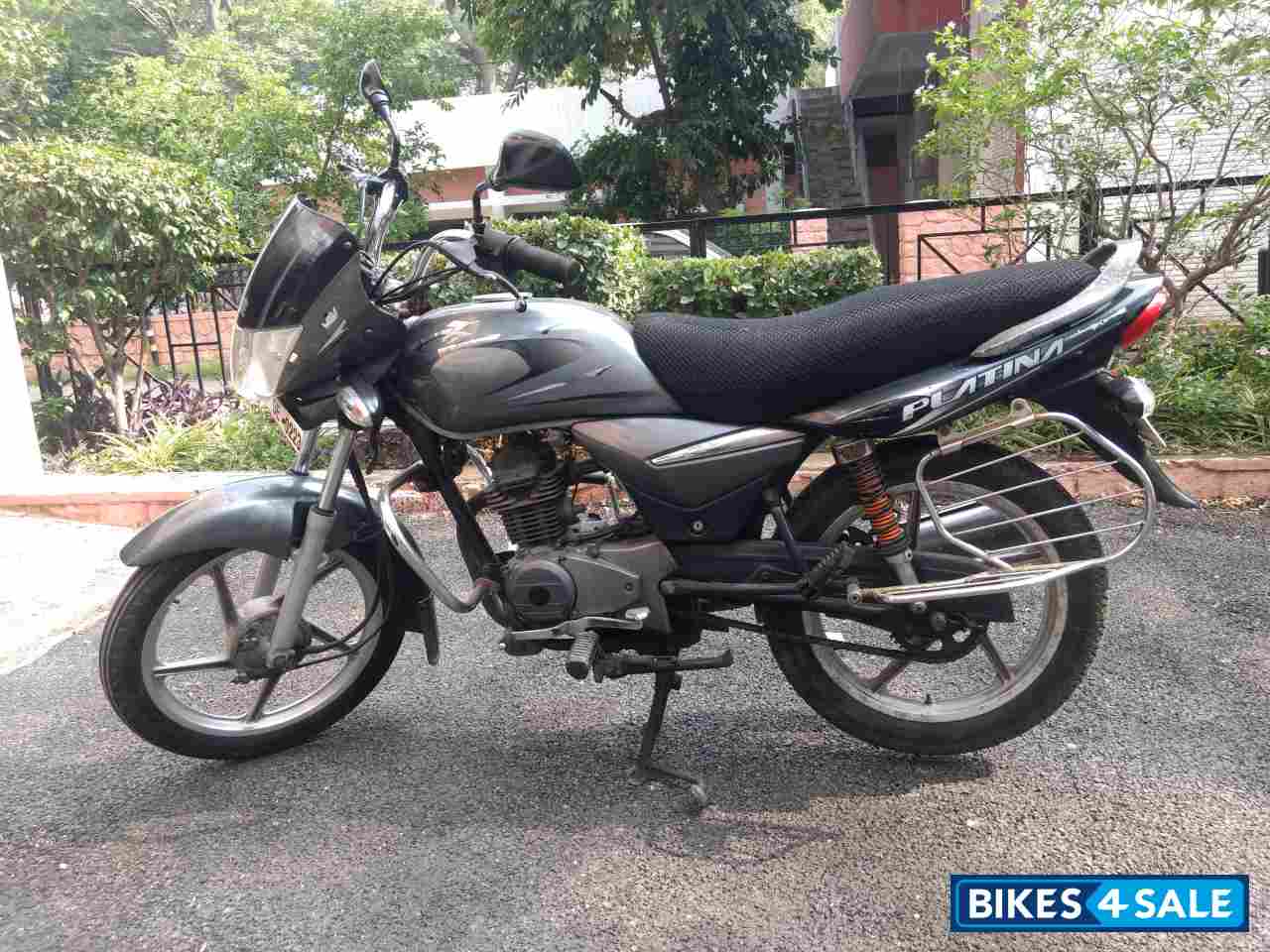 Slate Grey Bajaj Platina 100