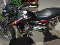 Maroon Bajaj XCD 135 DTS-Si