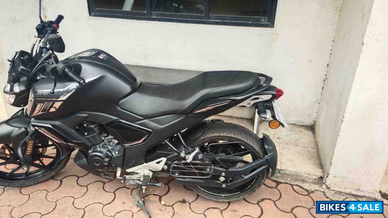 Dark Knight Edition Yamaha FZ-S FI V3 BS6