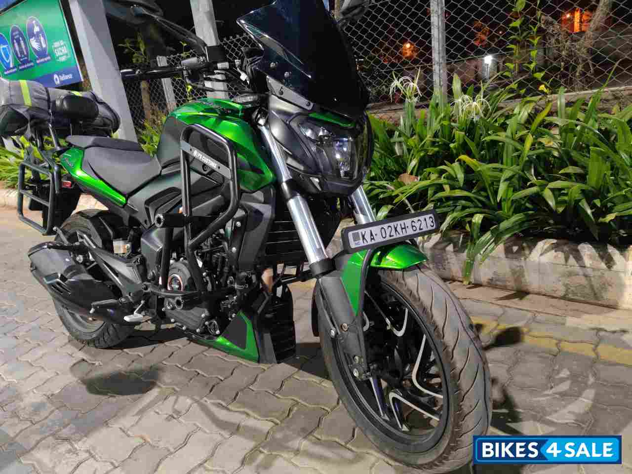 Bajaj Dominar 400 ABS BS6