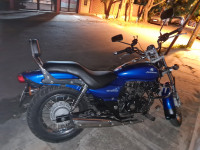 Bajaj Avenger 220 DTS-i