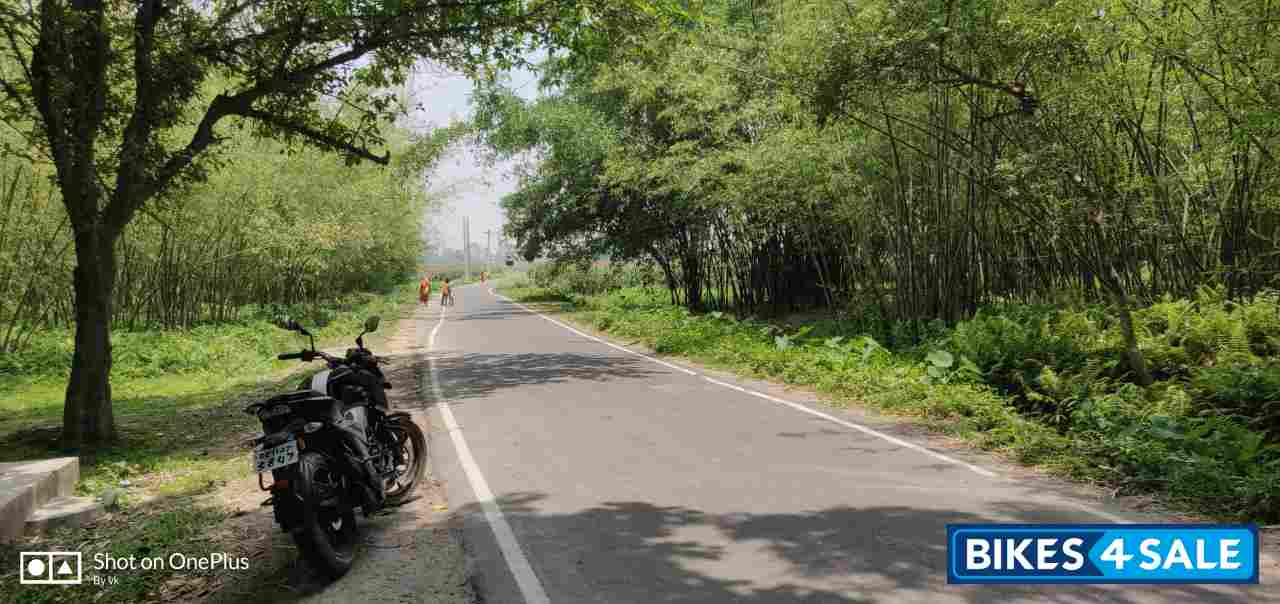 Black TVS Apache RTR 160 4V