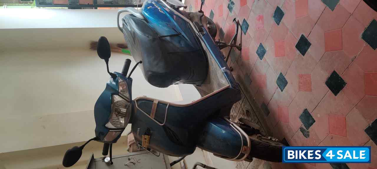 Blue Honda Activa 3G Blue Honda Activa 3G