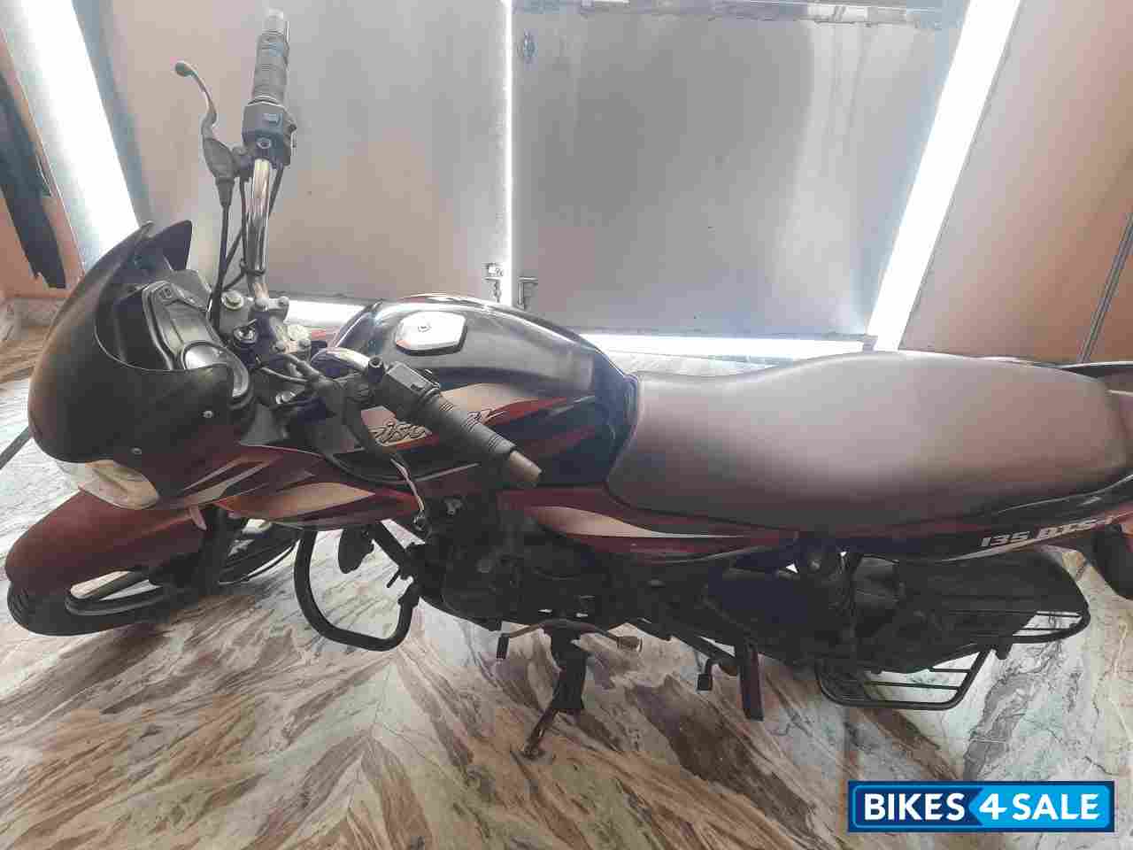 Bajaj Discover DTSi 135