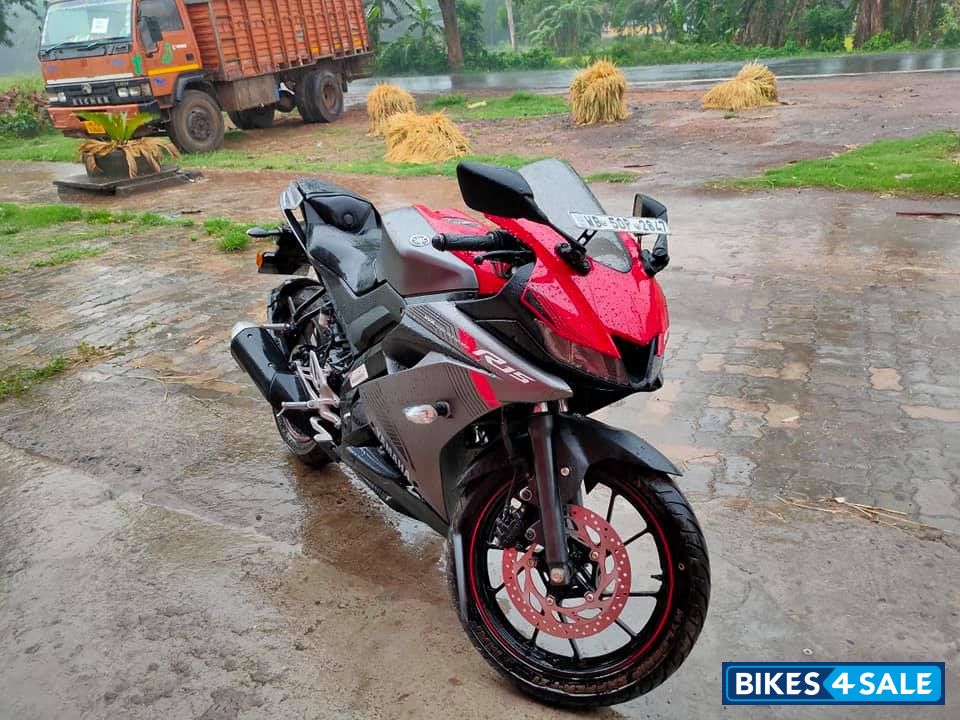 Yamaha YZF R15 V3
