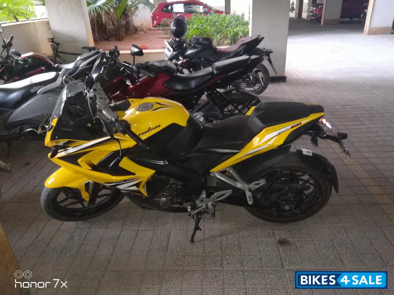 Yellow Bajaj Pulsar RS 200 ABS