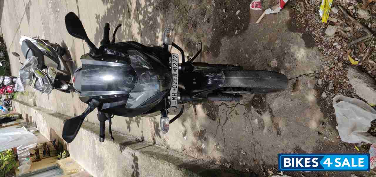 Bajaj Pulsar 220 DTSFi