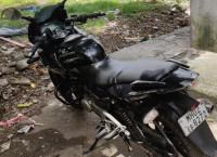Bajaj Pulsar 220 DTSFi
