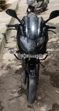 Bajaj Pulsar 220 DTSFi