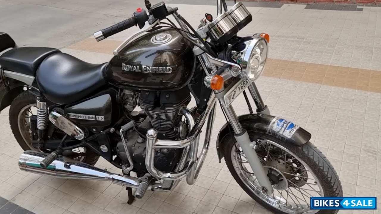 Lighting Royal Enfield Thunderbird 350