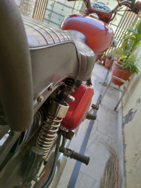 Red Royal Enfield Bullet Electra Twinspark